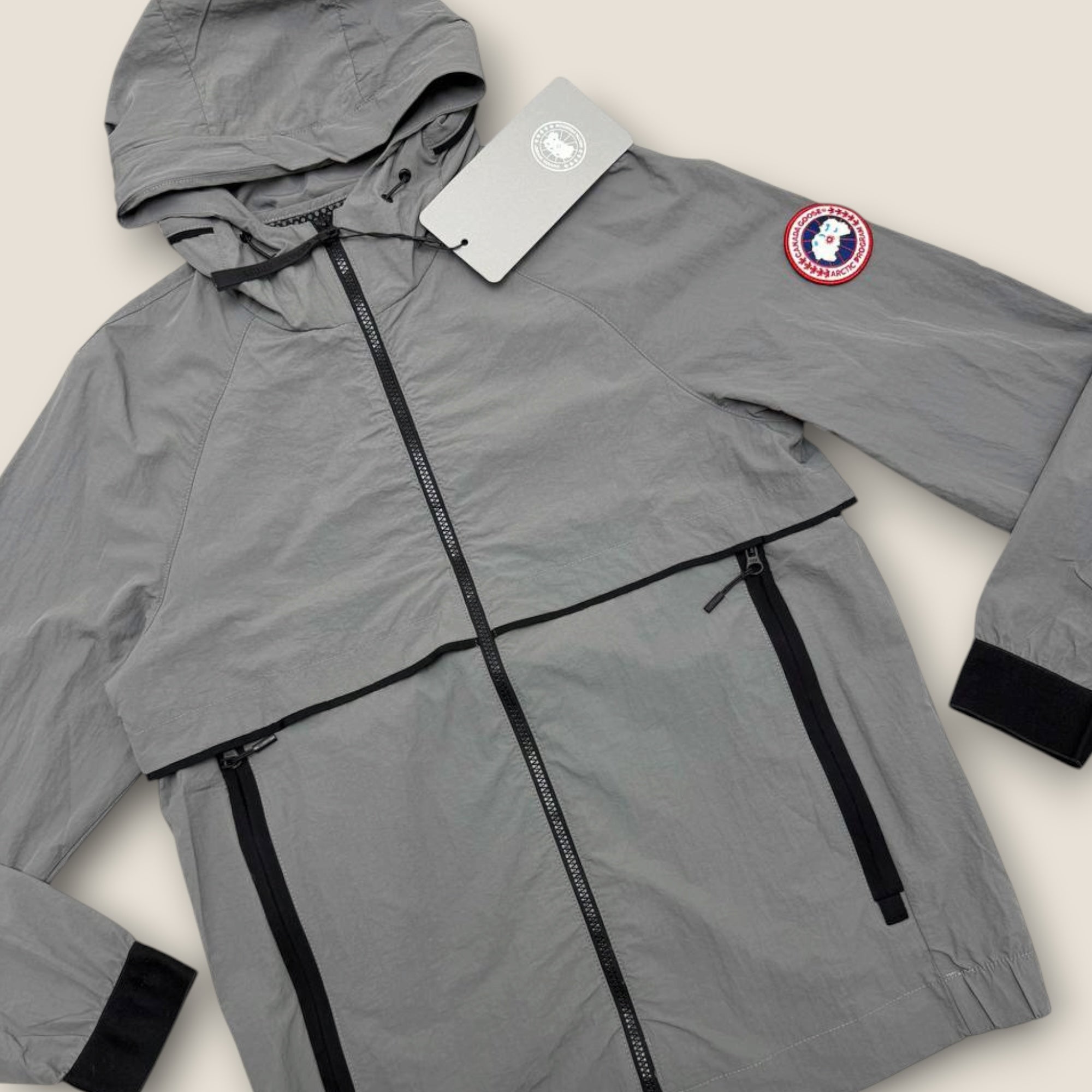 - CANADA GOOSE - Windbreakers