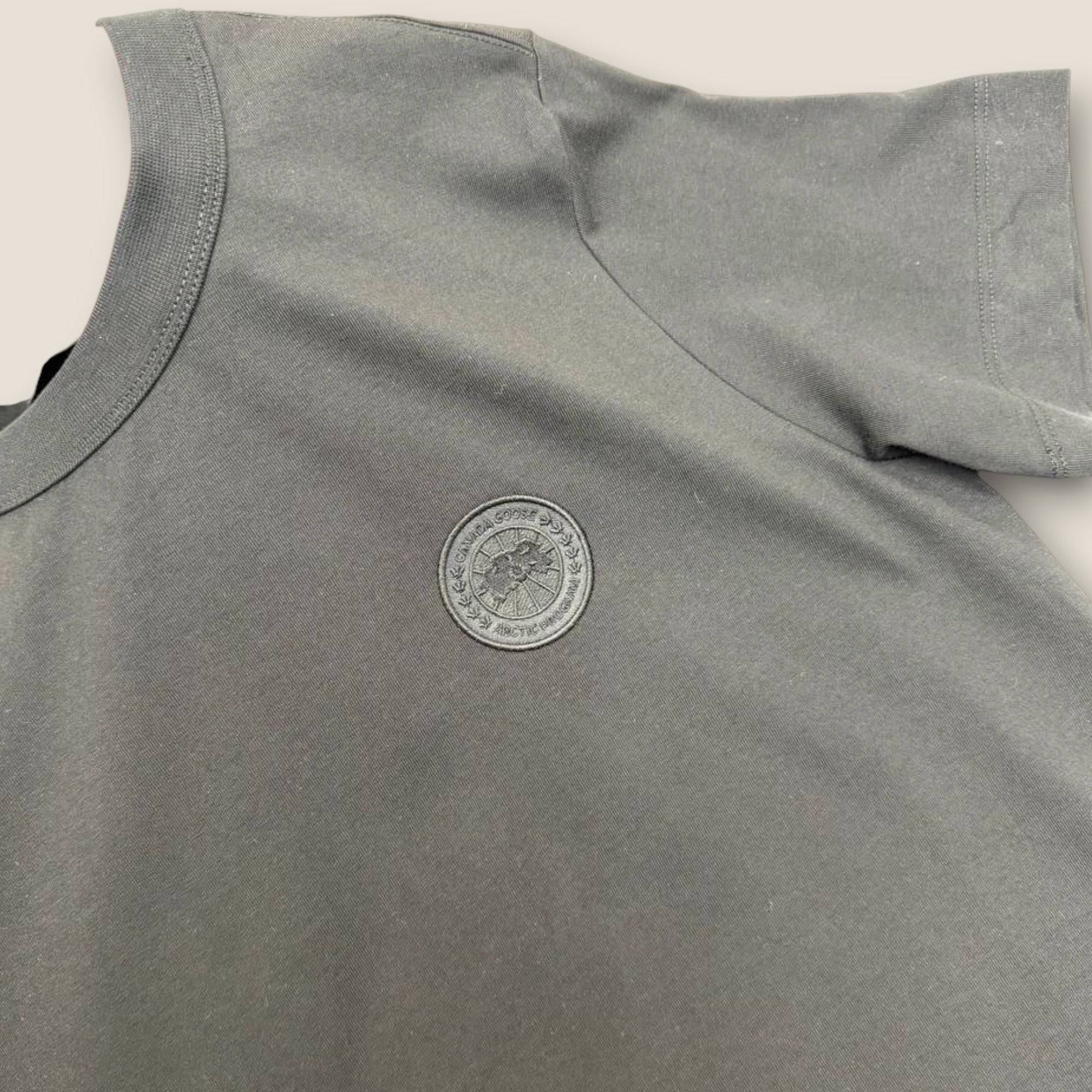 CANADA GOOSE T-SHIRTS