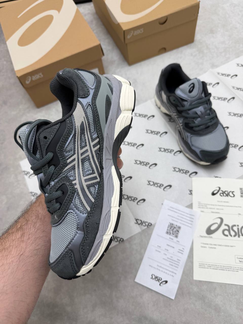 ASICS GEL NYC